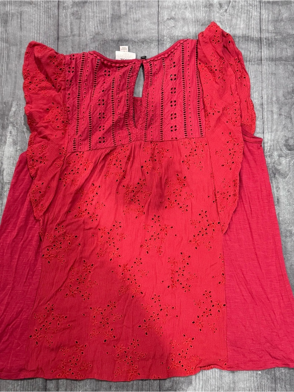Knox Rose Red Eyelet Flutter-Sleeve Blouse - Picture 3 of 3